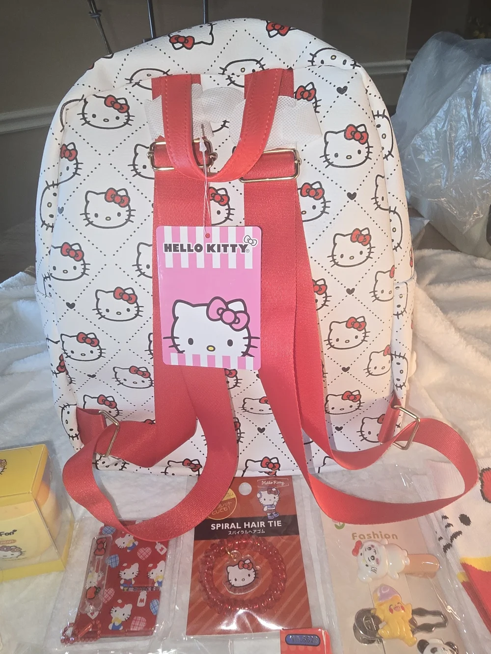 DELUXE HELLO KITTY 